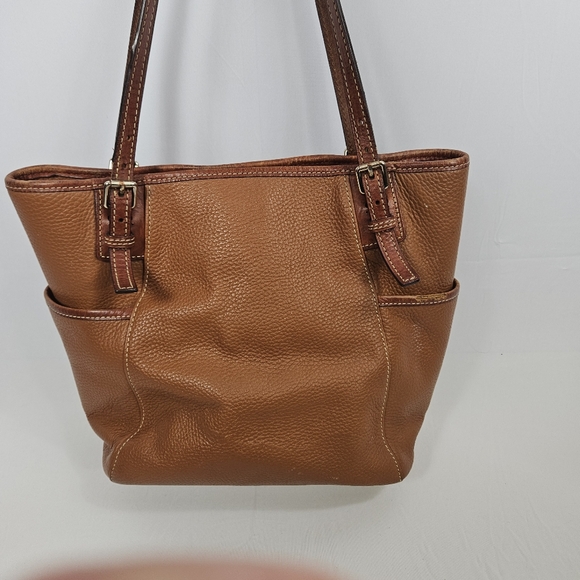 Dooney & Bourke Florentine magnetic closure purse - Picture 11 of 15